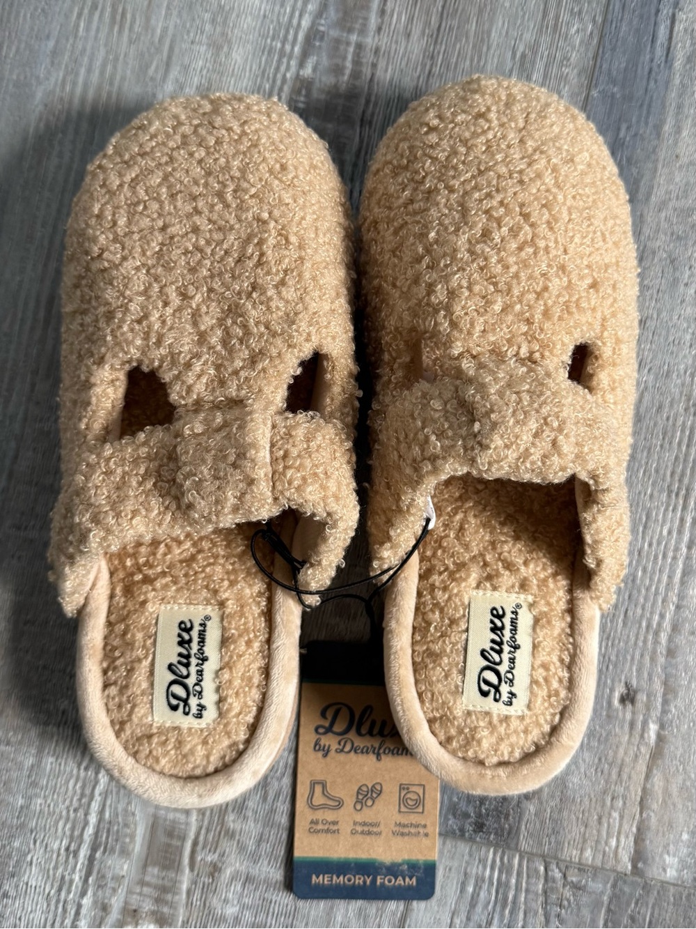 dearfoams Sherpa Slip-On Slippers Slides Tan Small 5-6